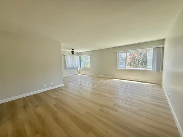 919 E Carson St #1, Long Beach, CA 90807