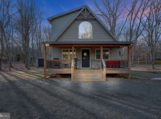 215 Keats Ln, Albrightsville, PA