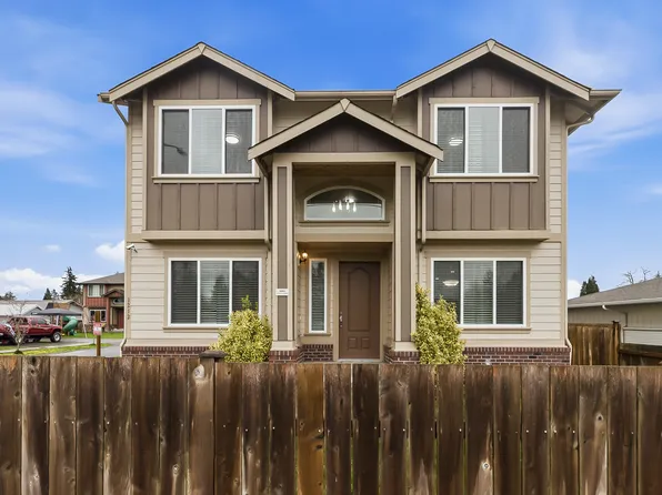 1212 Ash Ave, Marysville, WA 98270