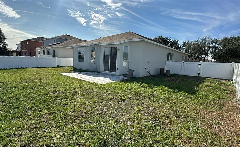 12602 Evington Point Dr — Photo 18