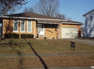 2113 Kaskaskia Dr, Springfield, IL 62702