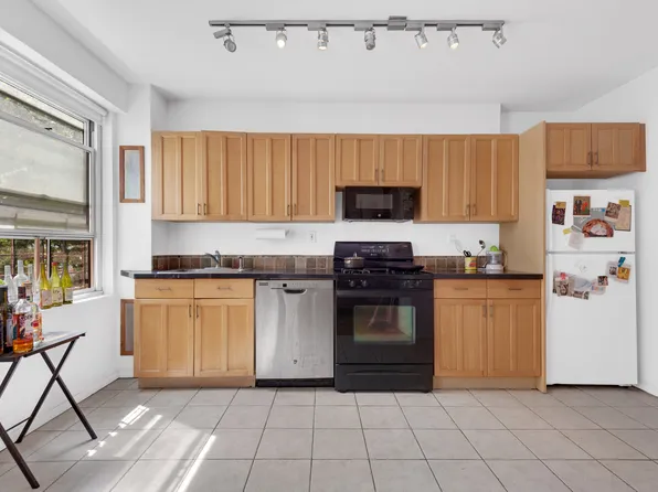 572 Grand Street image 2 of 7