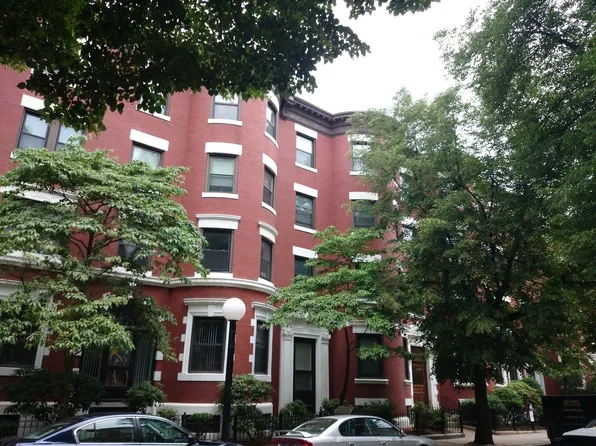 90 Gainsborough St Unit 305E, Boston, MA 02115