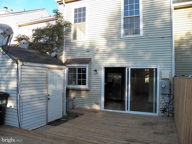3010 McMaster Ct — Photo 21