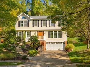 245 Valley Park Dr, Pittsburgh, PA