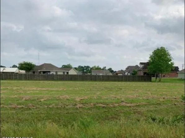 931 Duhon Rd, Lafayette, LA 70506