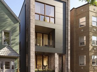 1910 N Kedzie Ave #2F, Chicago, IL 60647