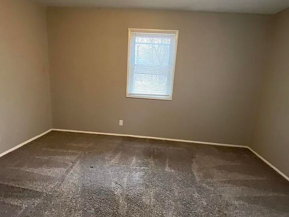 5th image of 5110 Sycamore Ave