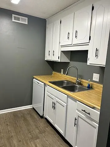 300 Apache Dr #7D — Photo 2