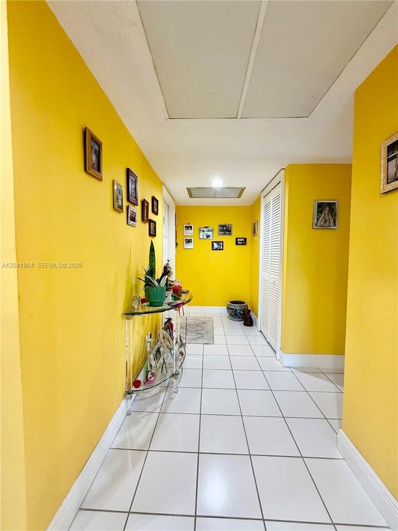 3200 N Palm Aire Dr APT 710, photo 6