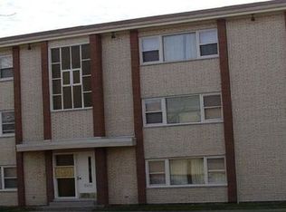 3101 S Harlem Ave APT 1F, Berwyn, IL 60402