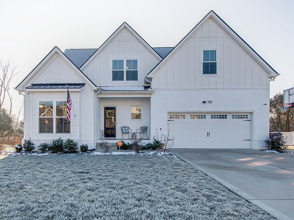 1st image of 4928 Saint Ives Dr