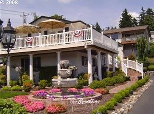 6200 SE Riverside Dr, Vancouver, WA 98661