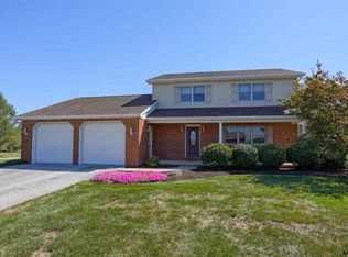 6869 Reynolds Mill Rd, Seven Valleys, PA 17360