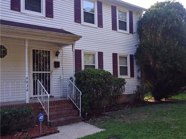 6836 W Tanners Creek Dr, Norfolk, VA 23513