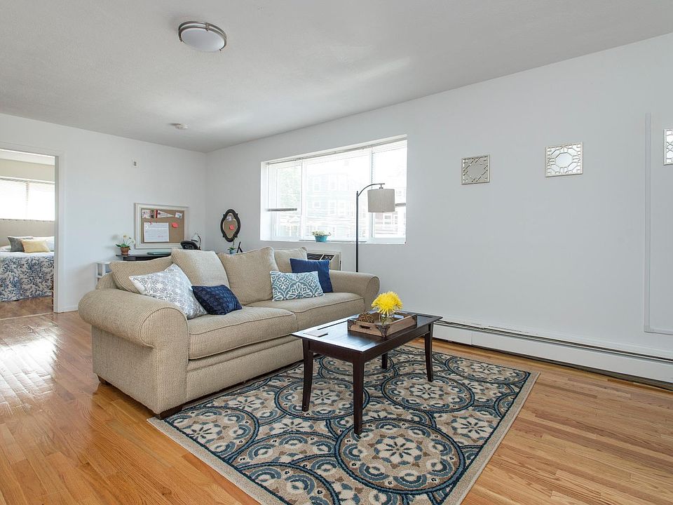 2nd image of 198 Hillside St APT 1C
