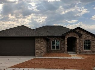 2500 Windsong Dr, Midwest City, OK 73130