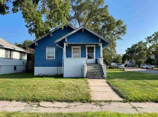 1102 E 6th St, North Platte, NE 69101