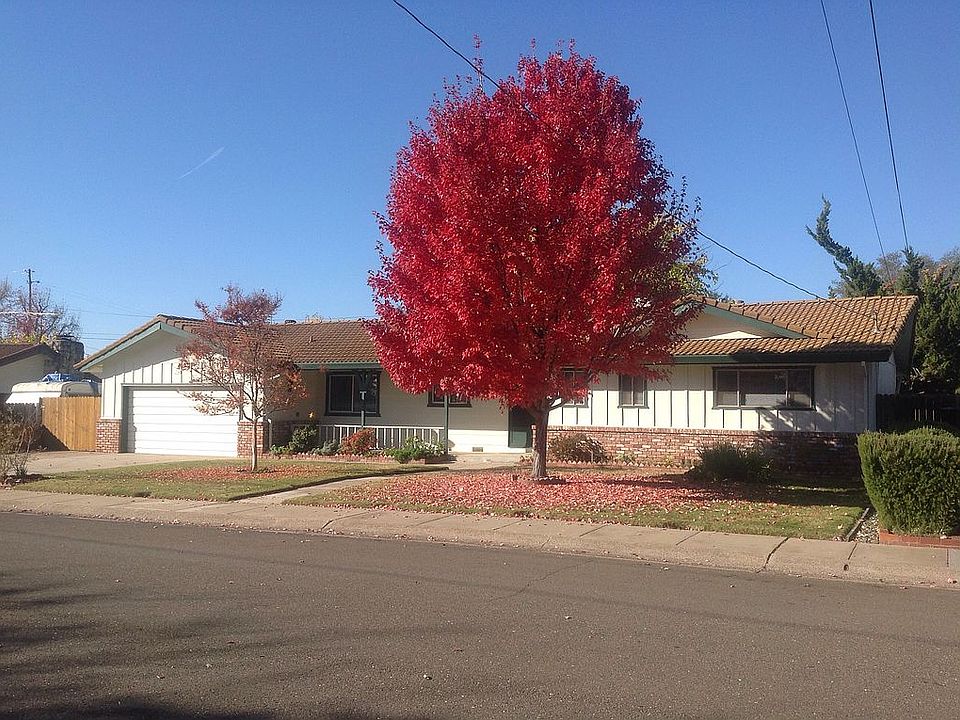 2nd image of 178 S McDaniel Dr