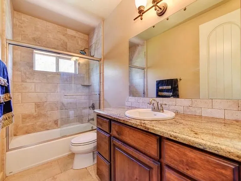1839 Woodglen Dr — Photo 40
