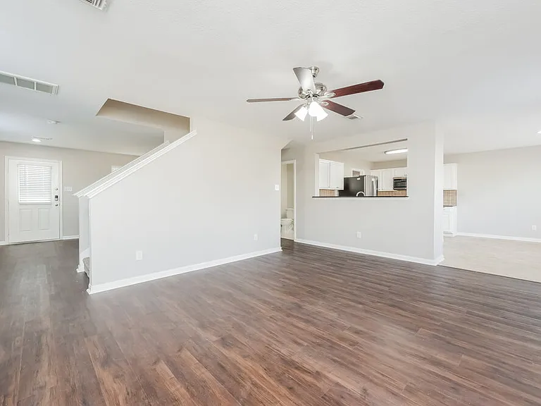 3330 Legends Mill Dr — Photo 11