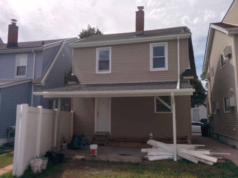 2nd image of 107 96th Street