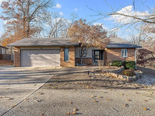 5 Ashton Cir, Bella Vista, AR 72715