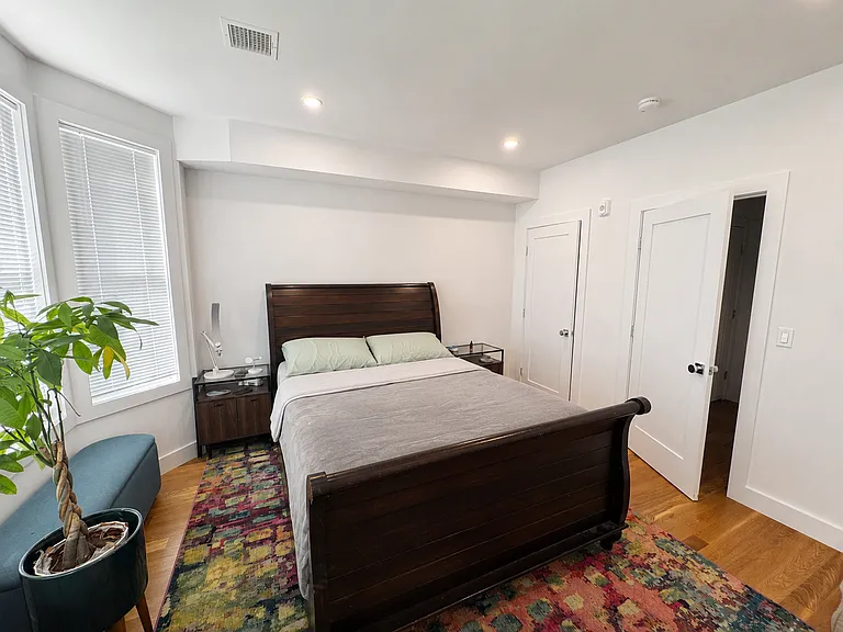 58 Rogers St — Photo 7