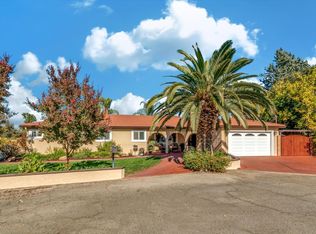 3922 Debbie Ln, Sacramento, CA 95821
