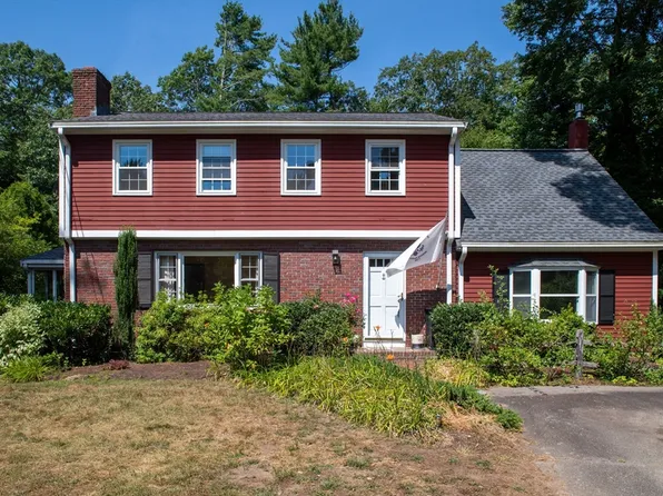 24 Ichabod Ln, Marion, MA 02738