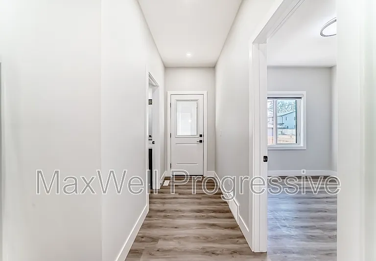 12901 123a St NW #MAIN — Photo 23