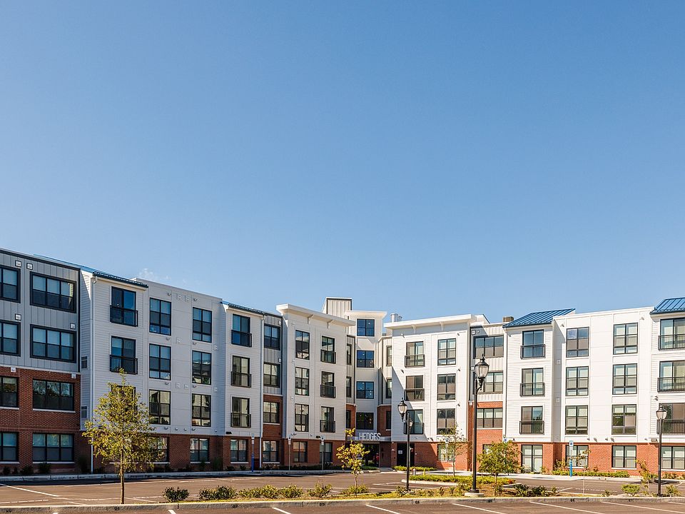 Hedges at Hawthorne 204 Wagaraw Rd Hawthorne, NJ Zillow