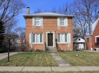 1932 Linden Ave, Park Ridge, IL 60068