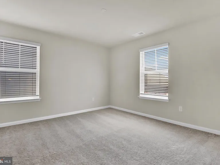 404 Constellation Ln — Photo 13