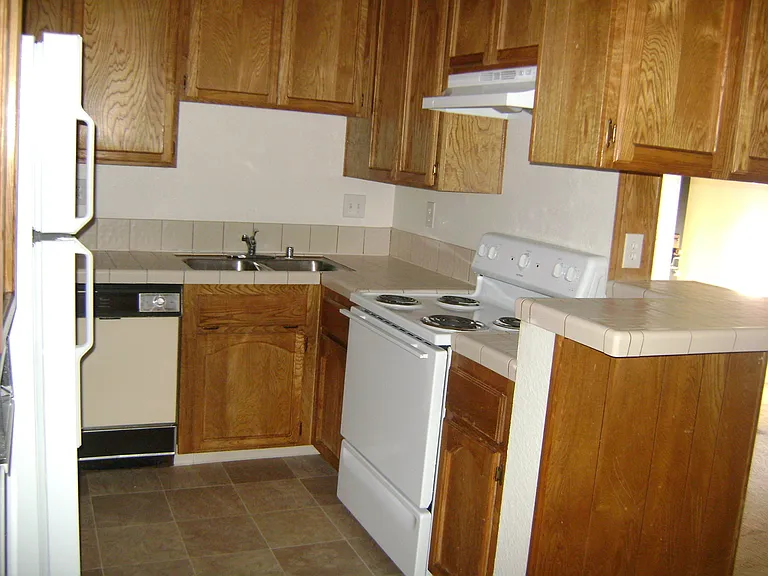 4465 Mississippi St — Photo 9