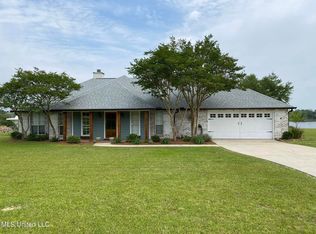 11210 Jason Dr, Pass Christian, MS 39571