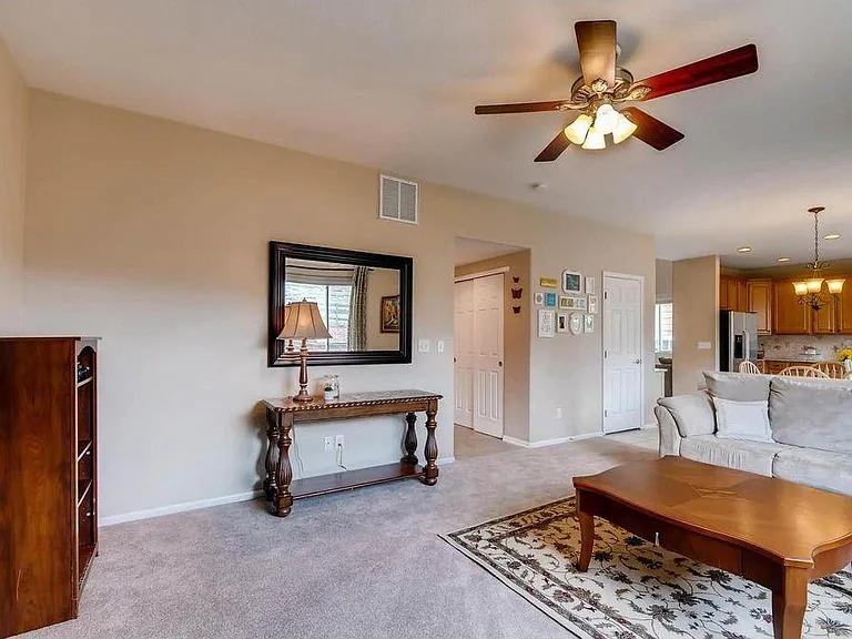 10382 Nottingham Dr — Photo 24
