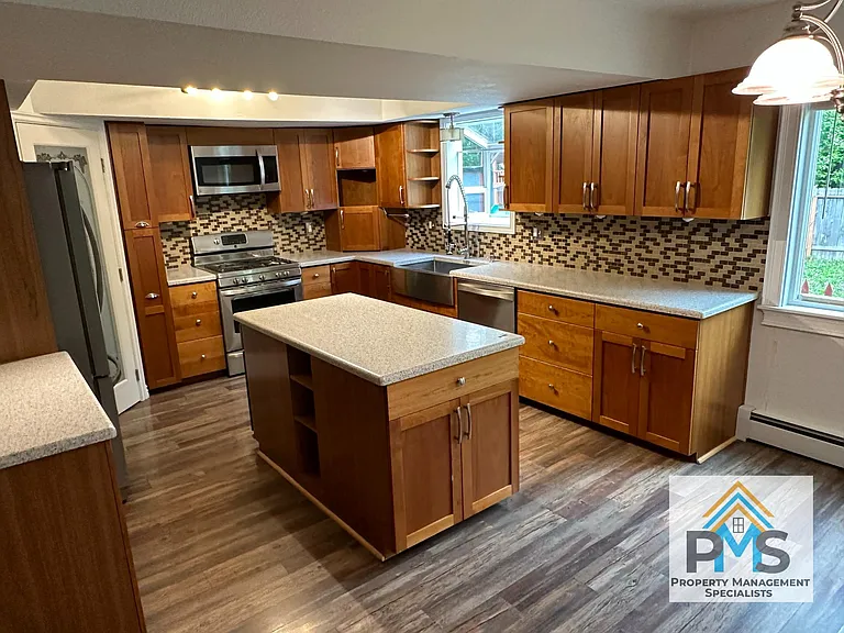 6304 Citadel Ln — Photo 7