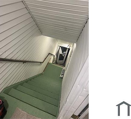 1st image of 52 E Glenwood St #2