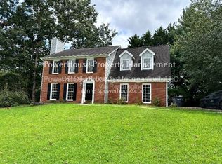 979 Sugar Crossing Ln, Sugar Hill, GA 30518