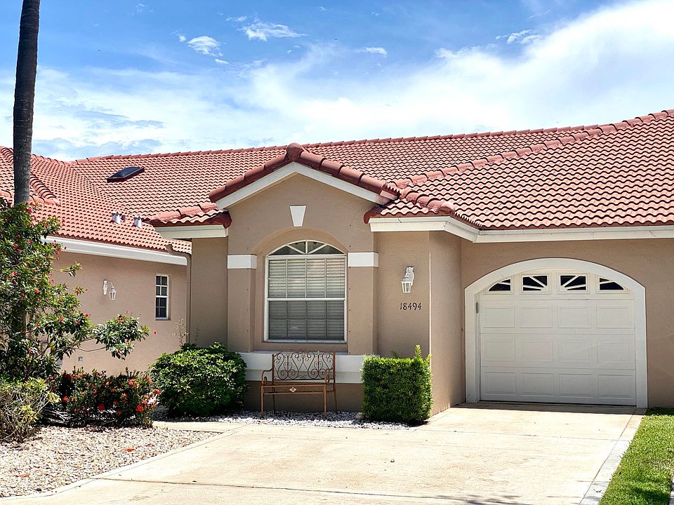 Home For Sale In Villa San Remo
