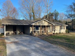 385 Summer Rd, Tunnel Hill, GA 30755