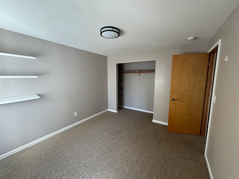 111 83rd Dr SE — Photo 8