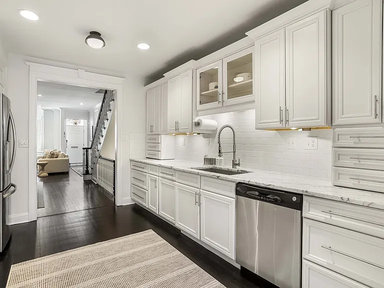 1313 22nd St NW — Photo 14