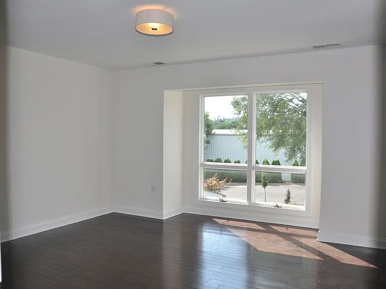 2045 Valley Ave #208 — Photo 6