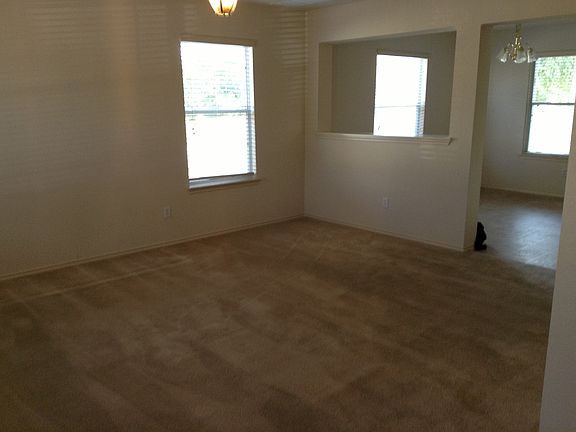 4th image of 1512 Big Bend Dr