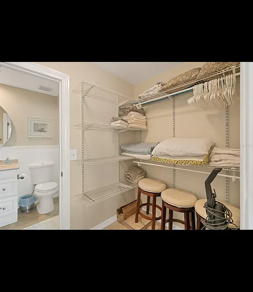 4410 Warren Ave #407 — Photo 9