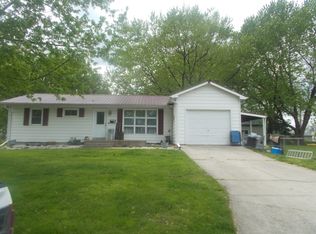 605 N Nettleton St, Cameron, MO 64429