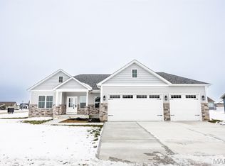 400 Rumsfeld Dr, Troy, IL 62294