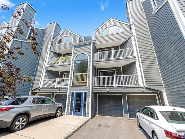 38 Triumph Ct #A, East Rutherford, NJ 07073